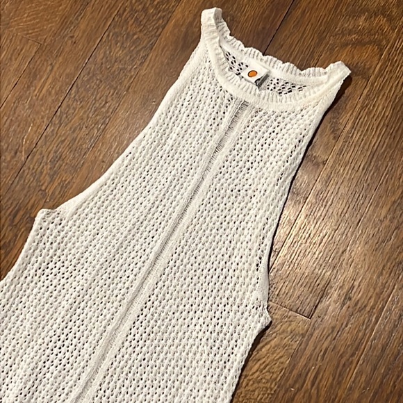 Tropic of C Porta Dress in White - Picture 5 of 9